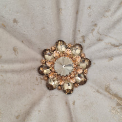 Luvoti polštář s kamínkovou broží (sada 2 ks)