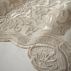 Zámecká záclona Lucea od Sarelli