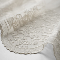 Zámecká záclona Sunrise od Sarelli